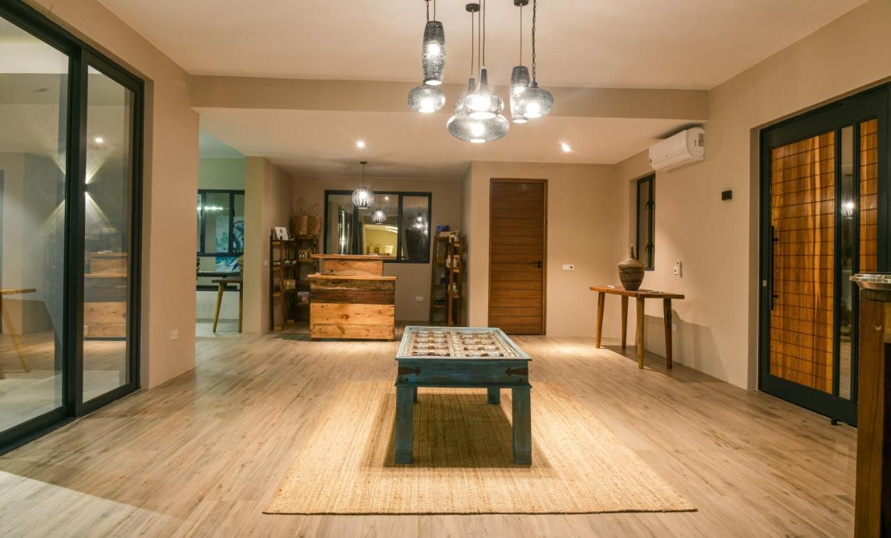 Villa Bluu จัมเบียนี ภายนอก รูปภาพ