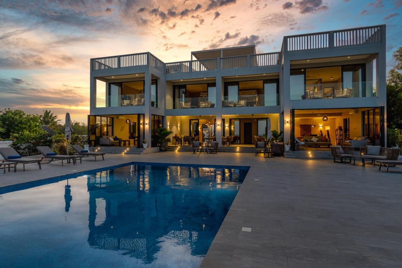 Villa Bluu จัมเบียนี ภายนอก รูปภาพ